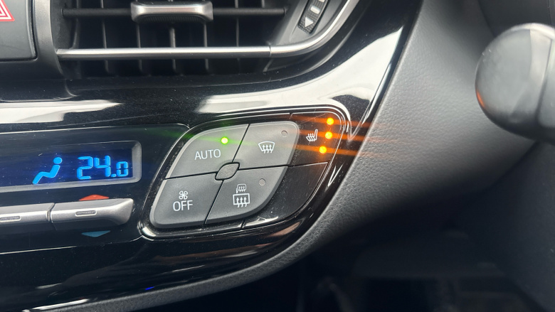 Toyota C-HR 1.8 Hybrid Dynamic 5dr CVT Hybrid Hatchback